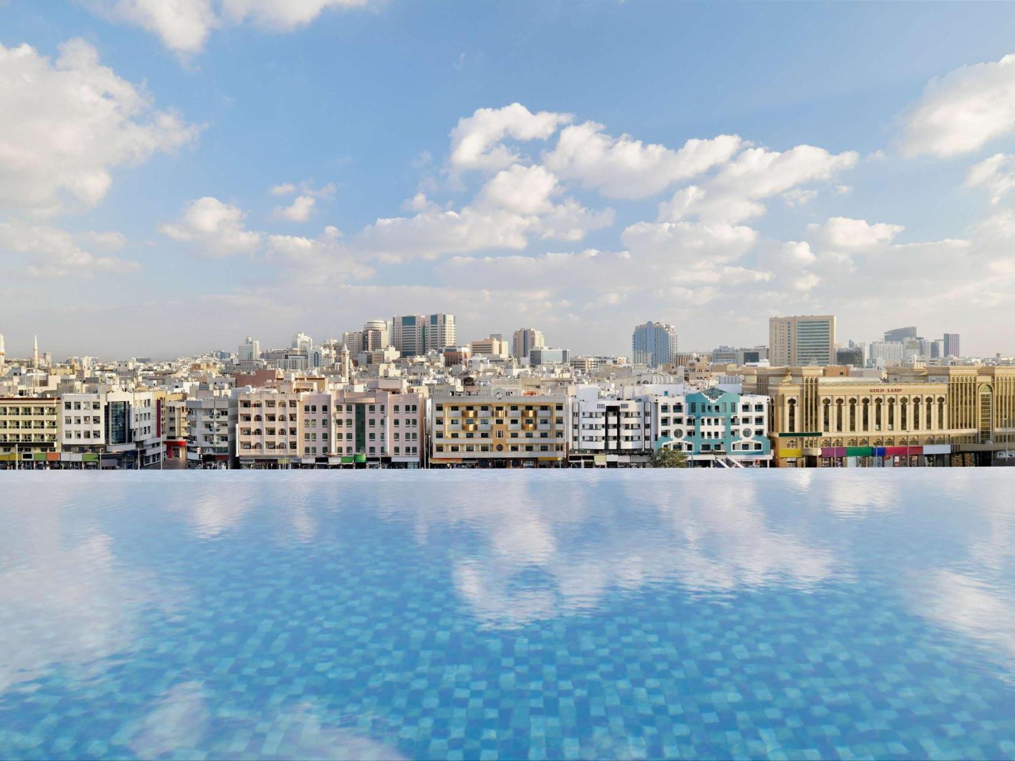 Mercure Dubai Deira Buitenkant foto