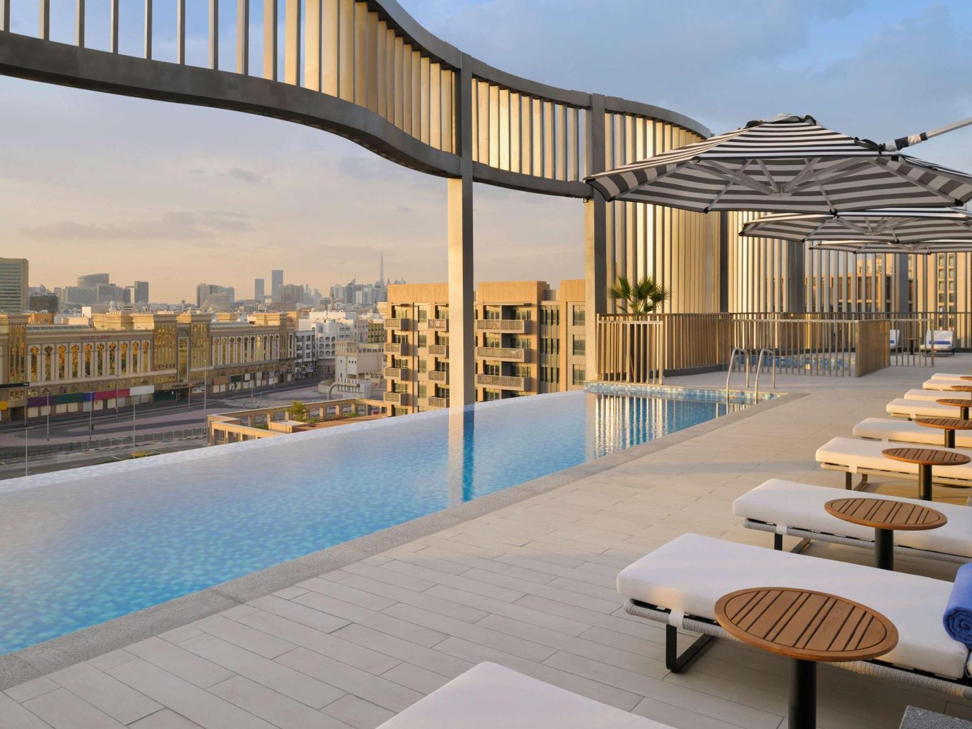 Mercure Dubai Deira Buitenkant foto